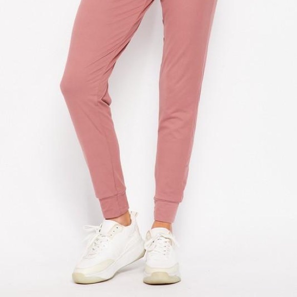 Super Soft Solid Jogger Pants With Pockets - Picture 4 of 5